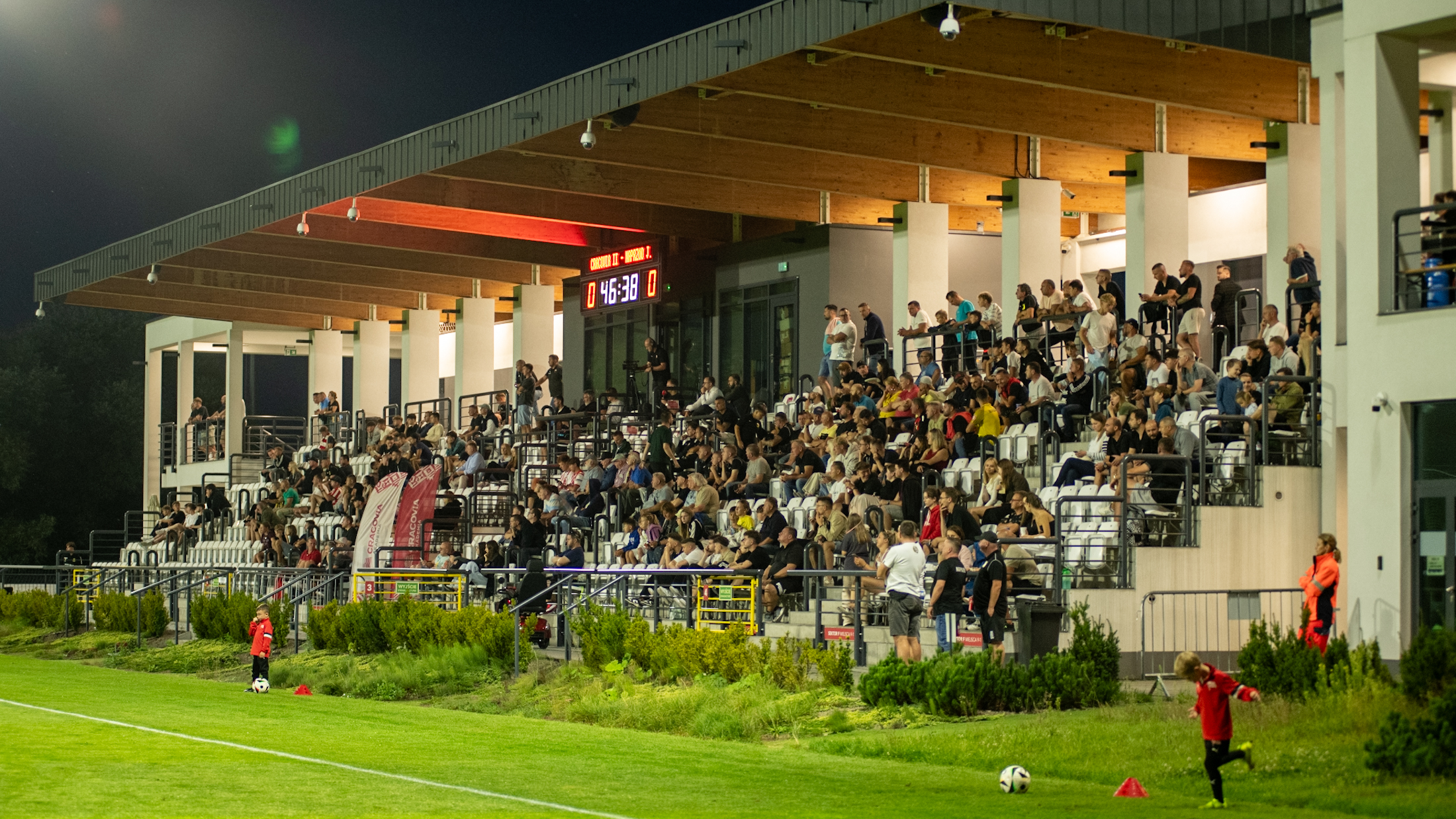 Betclic III Liga: Podział punktów z Naprzodem