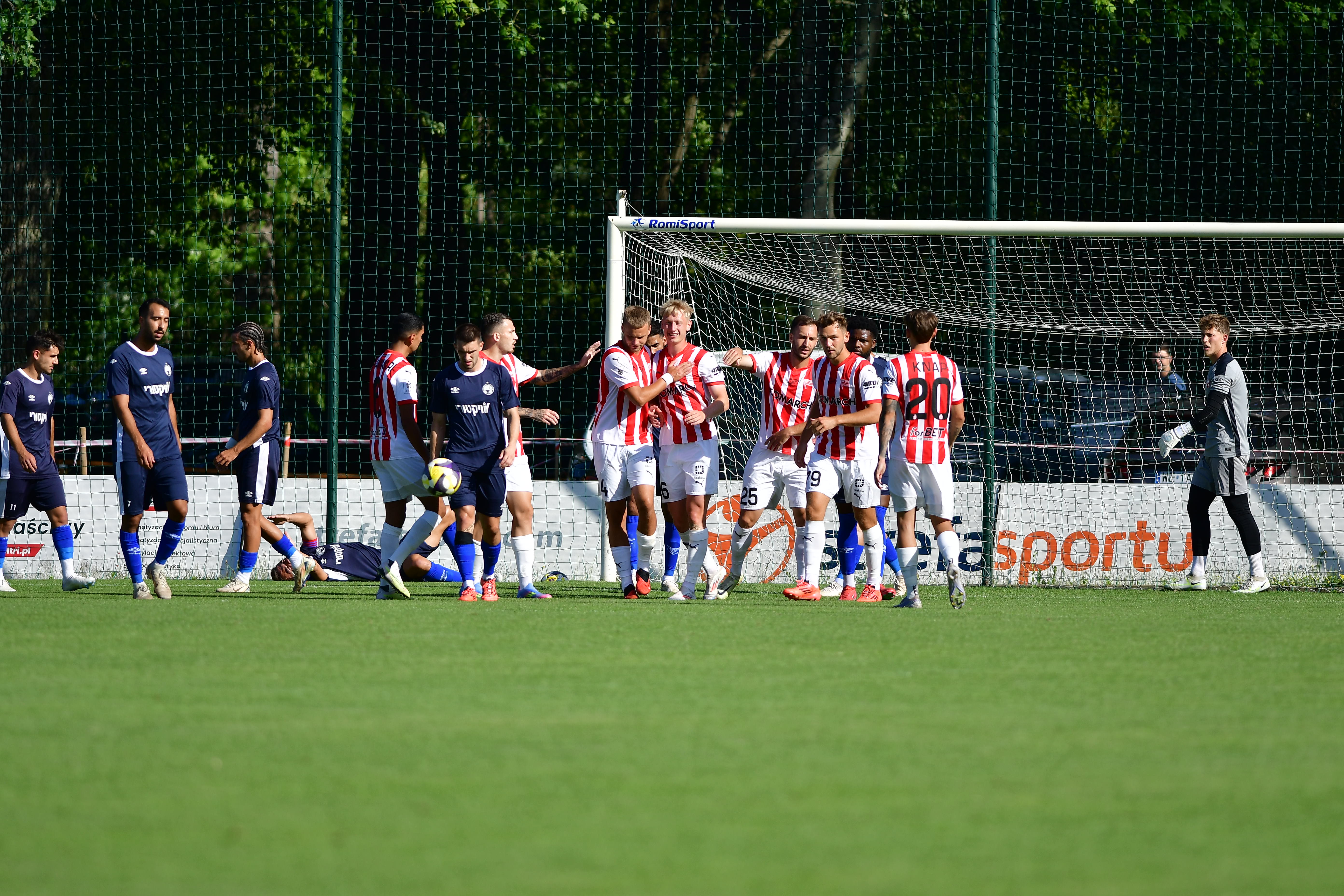 Gol Oskara Wójcika i remis we wtorkowym sparingu