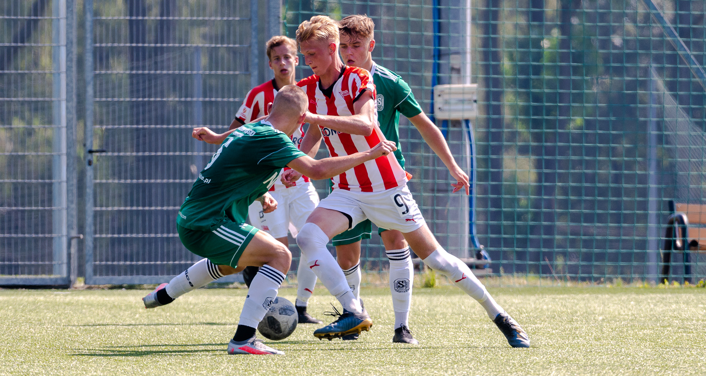 Juniorzy młodsi remisują z KS Stadion Sląski