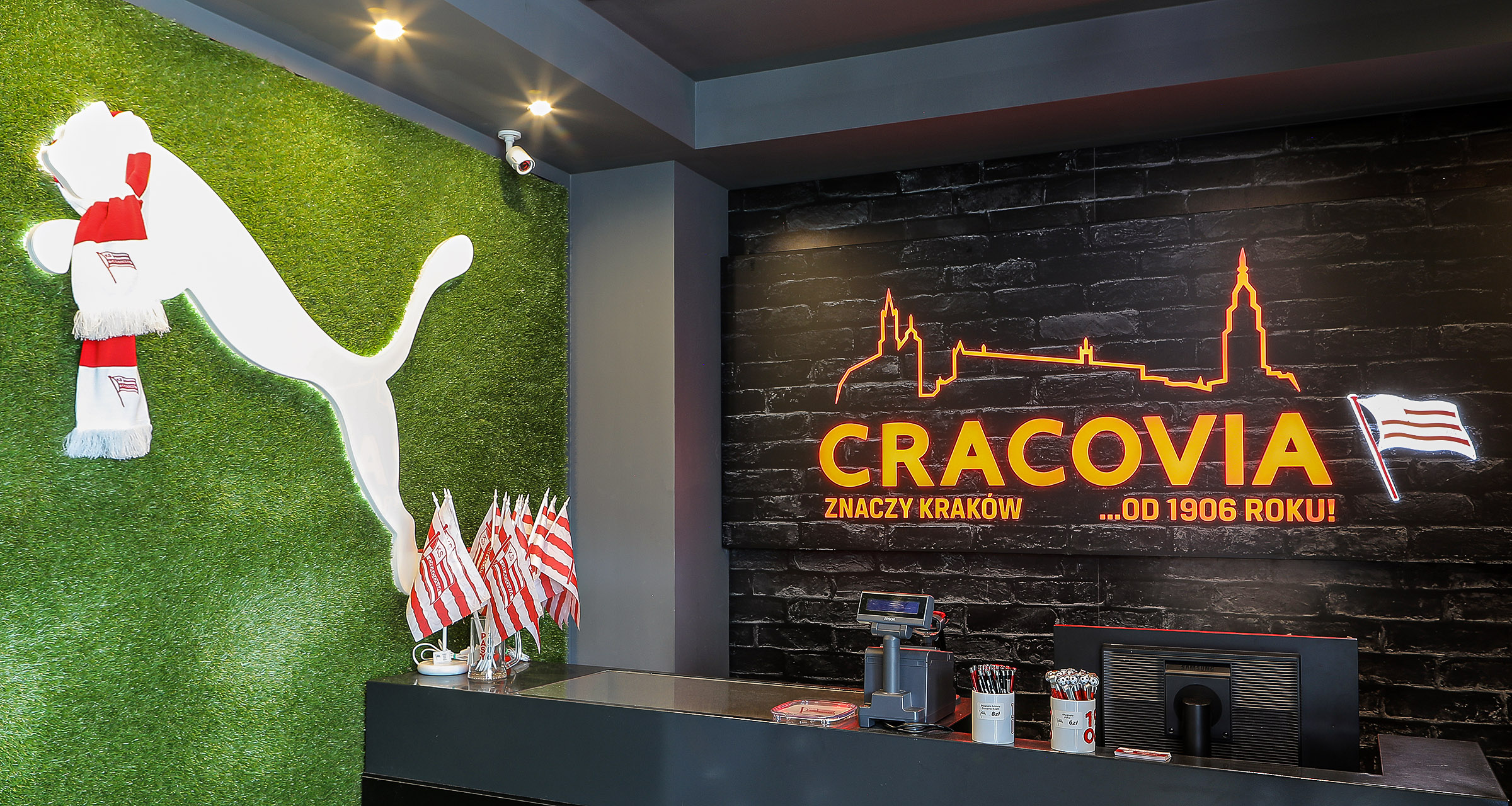 Godziny otwarcia Oficjalnego Sklepu Cracovii w okresie świątecznym