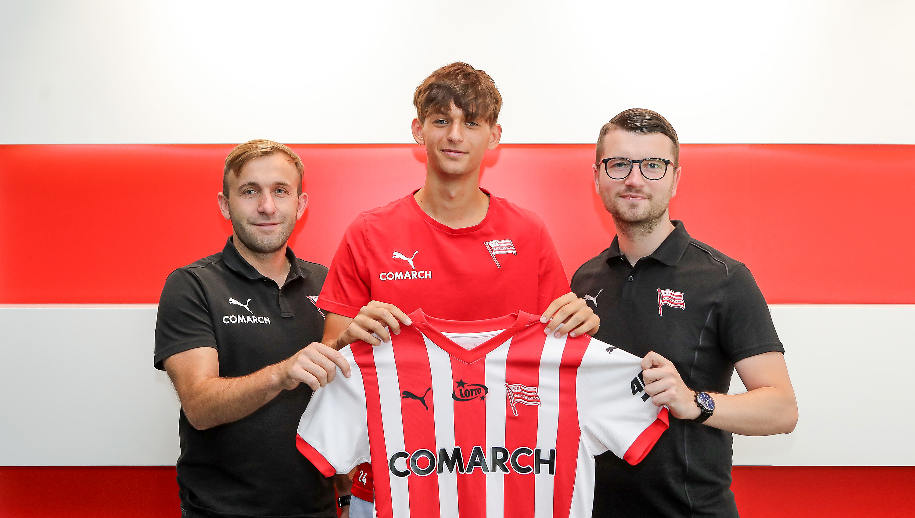 Szymon Królak na dłużej w Cracovii!