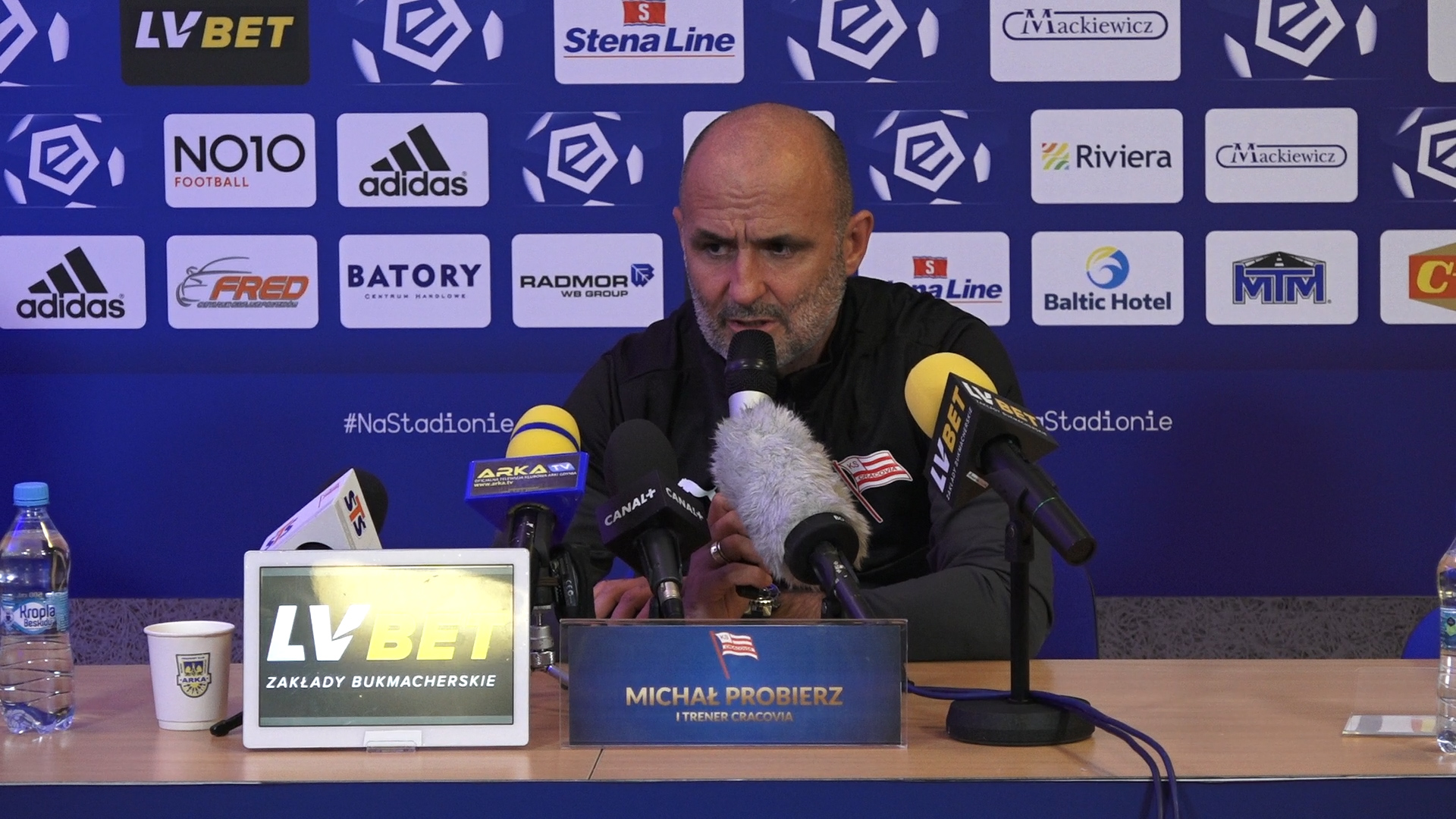 M. Probierz: Najważniejsze są trzy punkty [VIDEO]