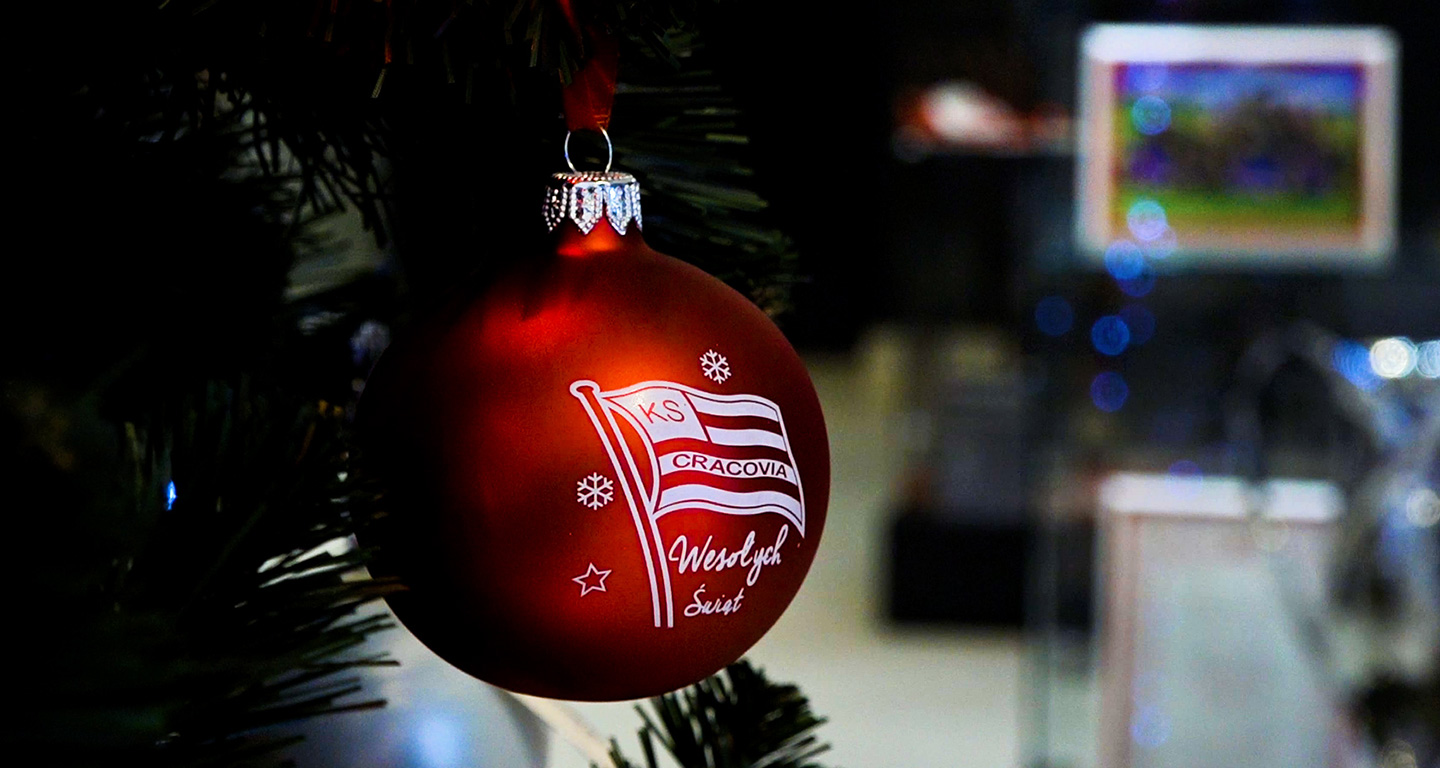 Piłkarze Pasów wsparli tegoroczną edycję Szlachetnej Paczki [VIDEO]