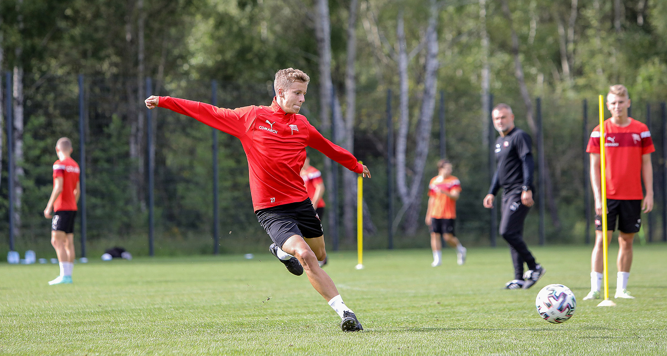 Centralna Liga Juniorów U-18: UKS SMS Łódż - Cracovia, godz. 16:00
