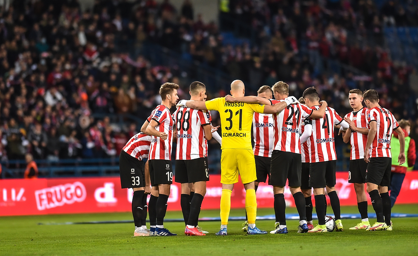 PKO BP Ekstraklasa: Pierwsze ujęcia z meczu derbowego [FOTO]