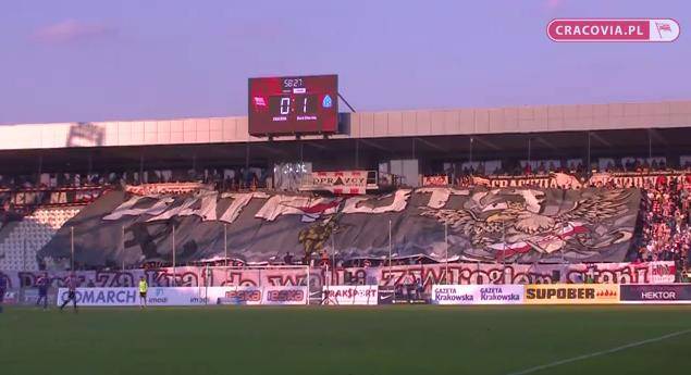 Oprawa meczu Cracovia - Ruch Chorzów w wykonaniu grupy "OPRAVCY" (VIDEO)