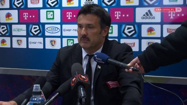 Piast - Cracovia 1:1. Konferencja prasowa trenera Wojciecha Stawowego [VIDEO}