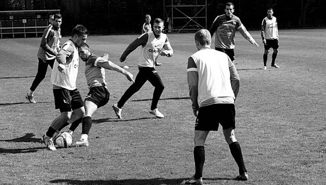 Trening piłkarzy (FOTO)