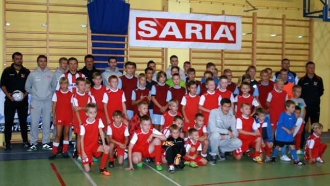 Piłkarze Cracovii odwiedzili Akademię Piłkarską w Gołczy (FOTO)