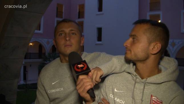 Deniss Rakels i Edgar Bernhardt po meczu z Pohang Steelers 