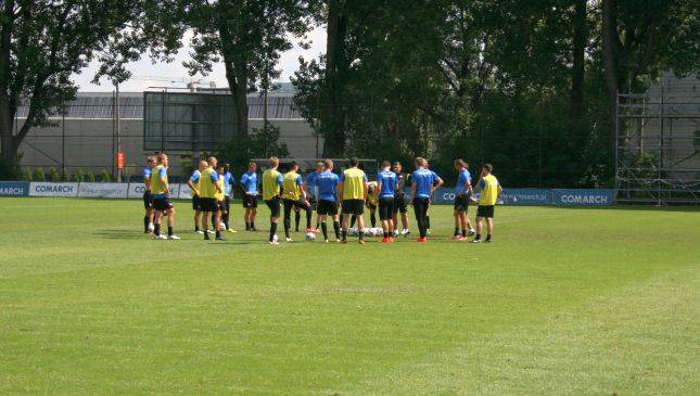 Piątkowy trening piłkarzy Cracovii [FOTO]