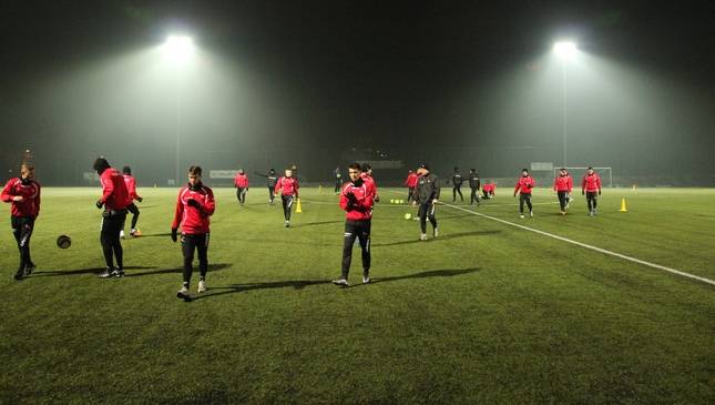 Trening piłkarzy w Wałbrzychu [FOTO]