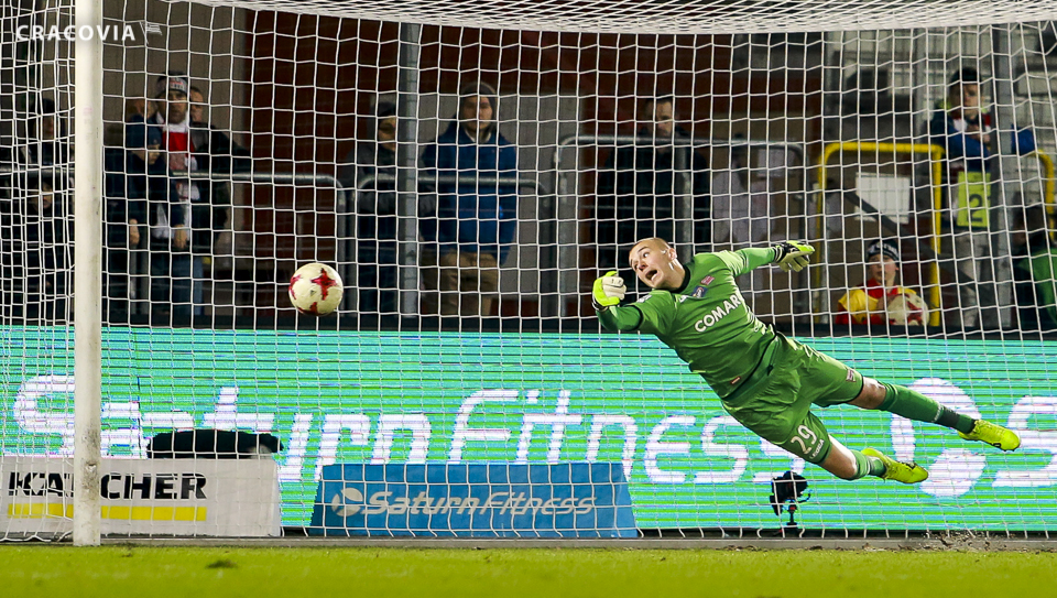 Grzegorz Sandomierski: We want to win for our fans