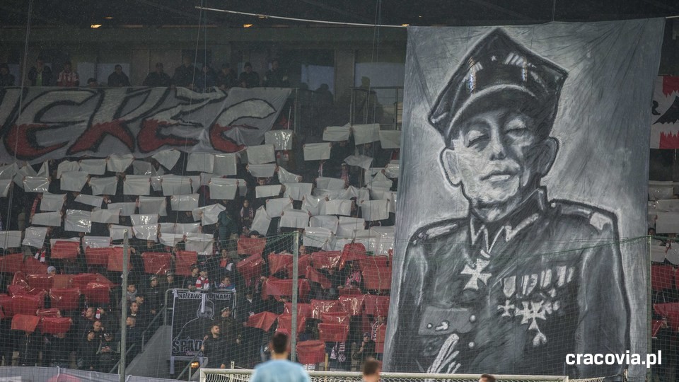 Nie żyje gen. Tadeusz Bieńkowicz. Piątkowy mecz ze Śląskiem rozpoczniemy od minuty ciszy