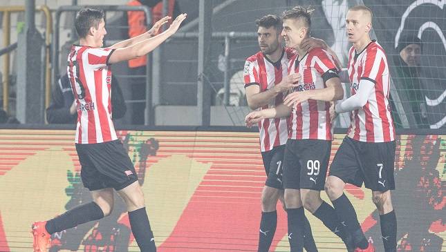 Cracovia pokonuje Lechię Gdańsk! "Pasy" pokazały niesamowity charakter! 