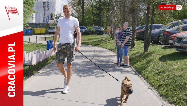 Pierwsza drużyna trenuje, juniorzy wygrywają – #ToSięNagrało 
