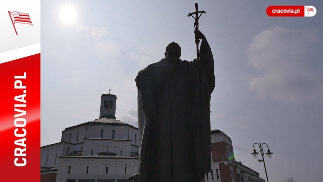Piłkarze Pasów odwiedzili Centrum Jana Pawła II „Nie lękajcie się!” [FOTO]