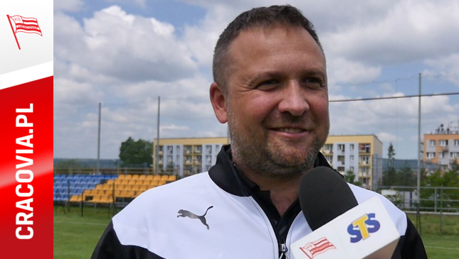 K. Wójs: Nie ma lepszej drogi dla tych młodych zawodników niż treningi z pierwszym zespołem 