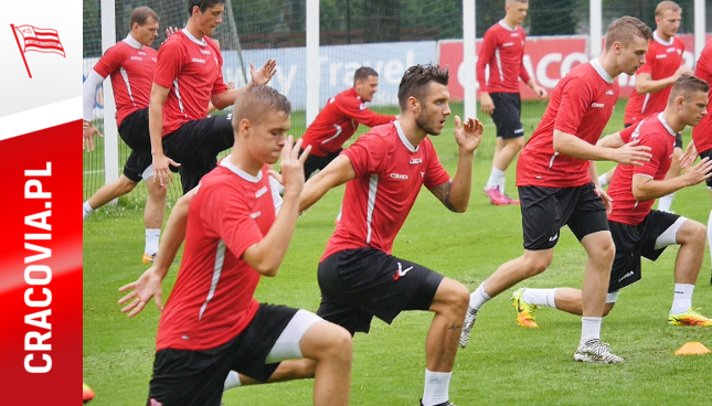 Deszczowy trening Pasów [FOTO] 