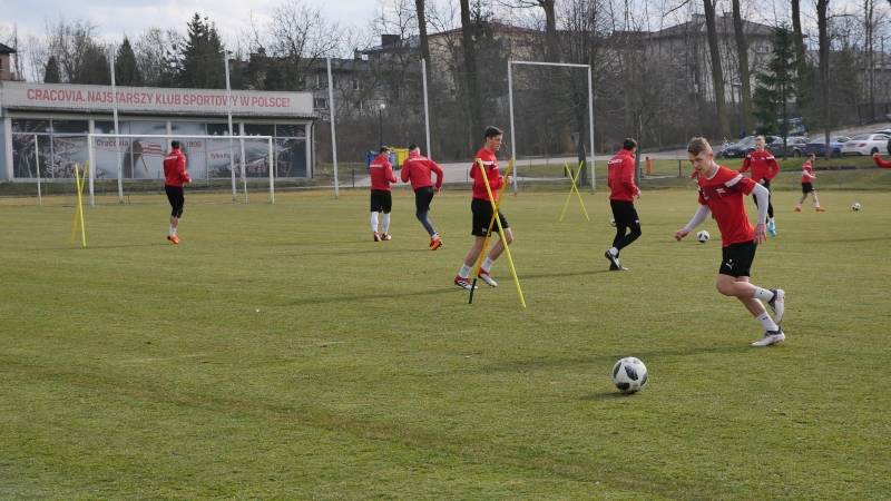 Ostatnie szlify przed jutrzejszym meczem w Niecieczy [FOTO]