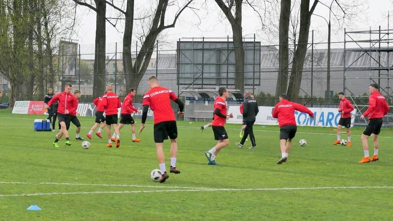Ostatni trening przed jutrzejszym meczem [FOTO]
