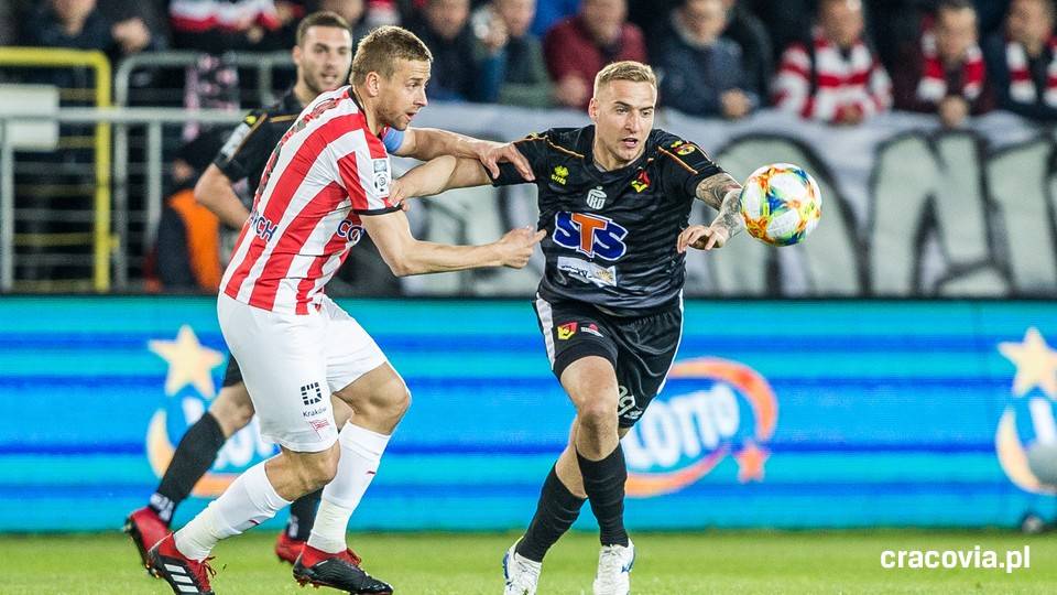 Rzut karny decyduje o zwycięstwie gości