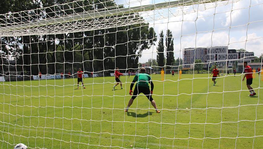 Dzisiaj trening, jutro ostatni przedsezonowy sparing [FOTO]