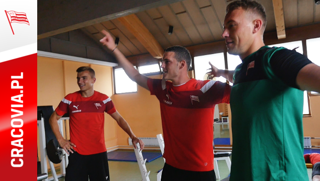 Motor trenera, imprezowe ćwiczenia, Datko fan! - ostatnie chwile Pasów w Radenci