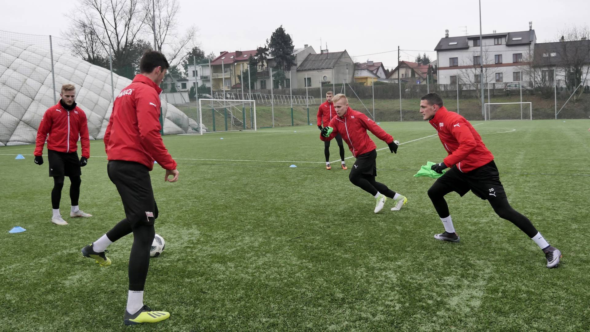 Przygotowania do meczu z Arką wkraczają w decydującą fazę [FOTO]
