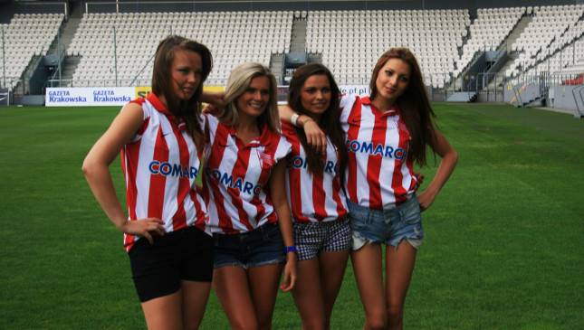 Sesja zdjęciowa Miss Polka na stadionie Cracovii