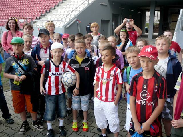 Uczniowie Szkoły Podstawowej nr 123 z wizytą na stadionie