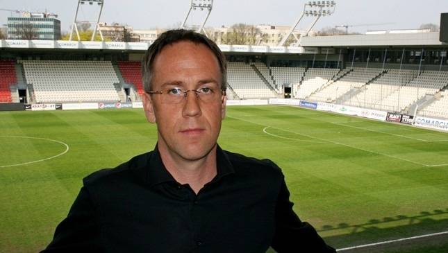 Dyrektor Burlikowski o debiutach Jaroszyńskiego i Stebleckiego