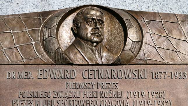 Odsłonięto tablicę pamiątkową dr Cetnarowskiego